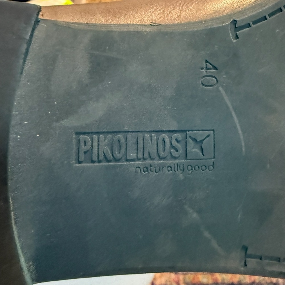 PIKOLINOS PUERTOLLANO Flat ankle boots with elastic closure for women. - Picture 8 of 8